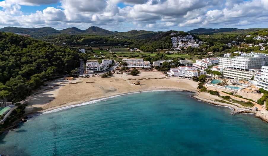 Cala Llonga