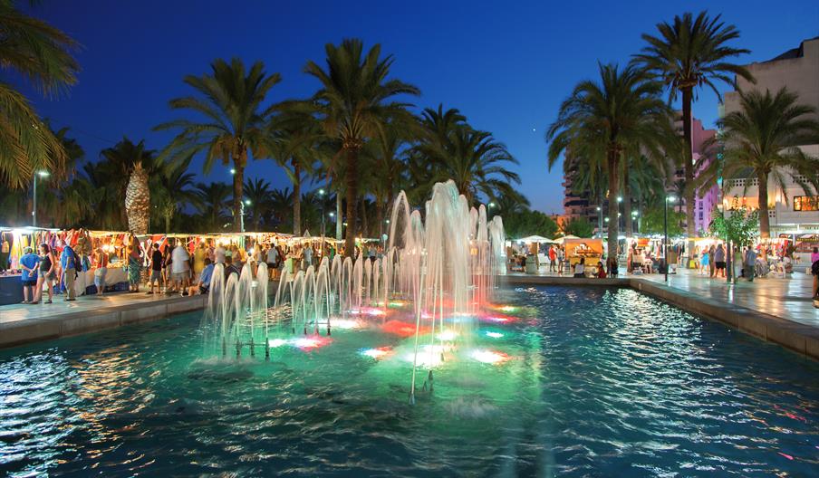 Mercado nocturno Sant Antoni